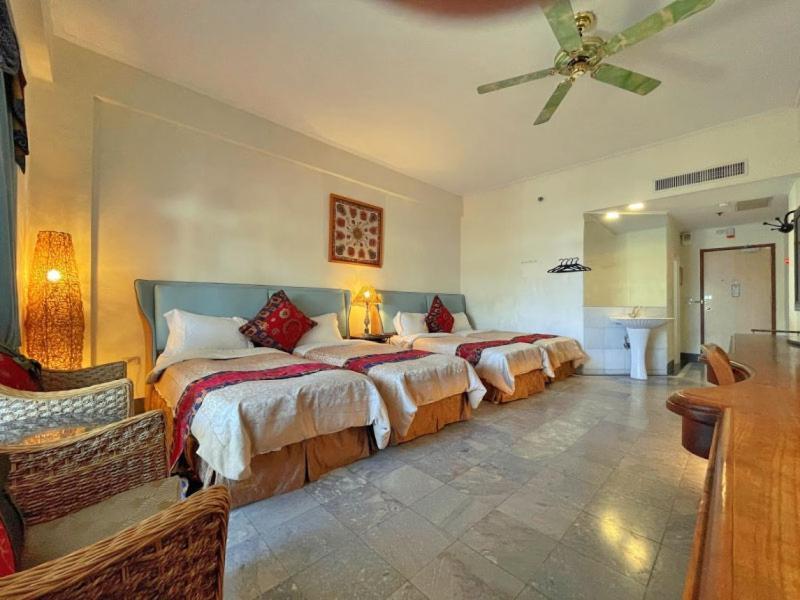 Swan Lake Villa Resort Nanwan Exterior foto